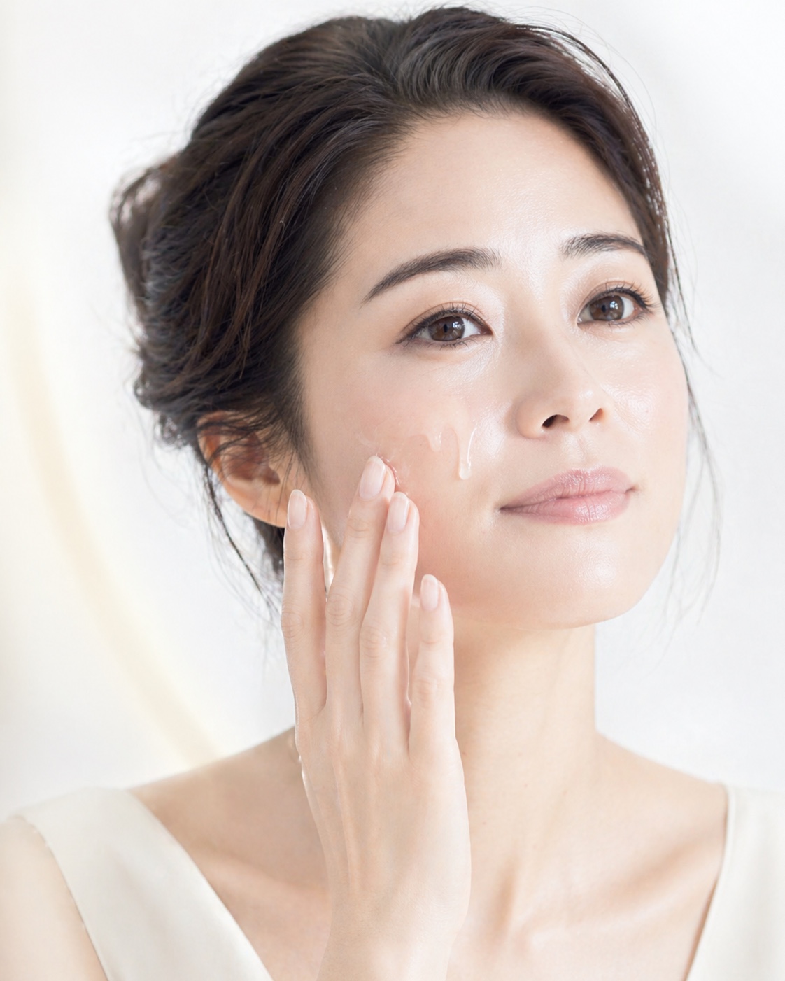 滋養 ─ 丁寧な保湿と遮光